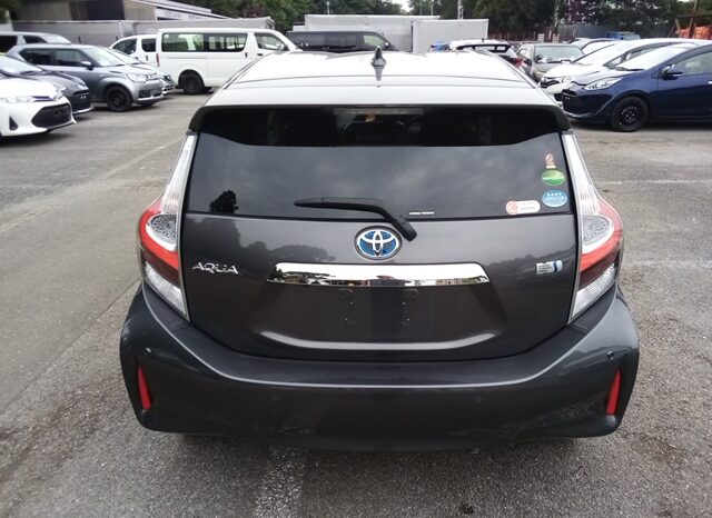 
								TOYOTA AQUA G – PA1404 full									