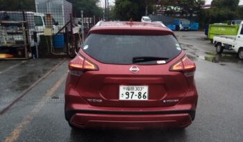 
									NISSAN KICKS full								
