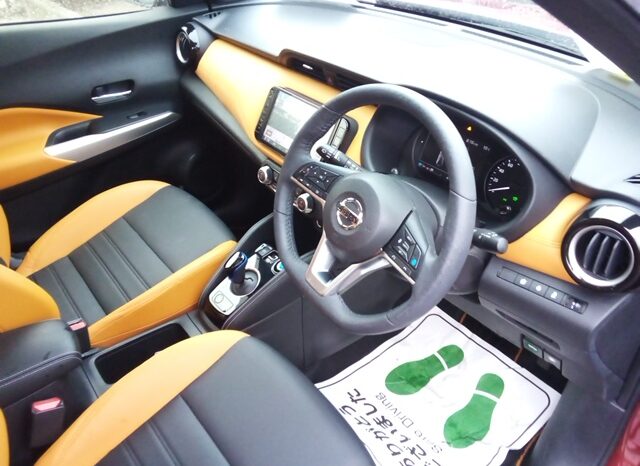 
								NISSAN KICKS full									