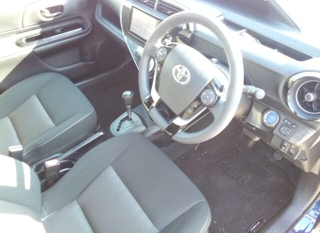 
								TOYOTA AQUA – PA1487 full									