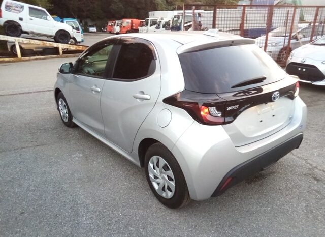
								TOYOTA YARIS full									