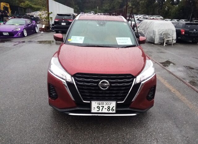 
								NISSAN KICKS full									