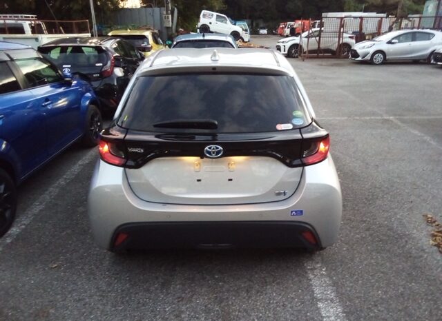 
								TOYOTA YARIS full									