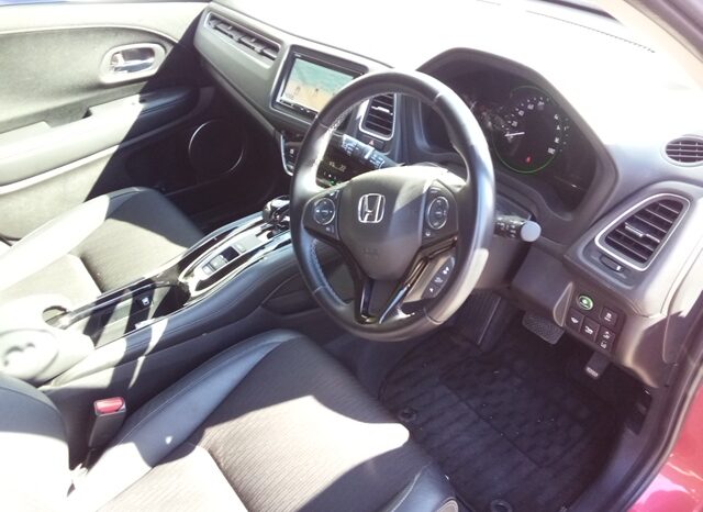 
								HONDA VEZEL full									