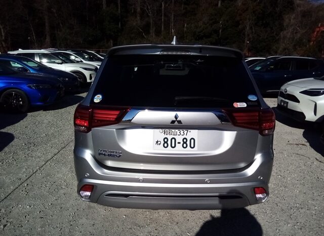 
								MITSUBISHI OUTLANDER PHEV G PLUS PACKAGE 2021 full									