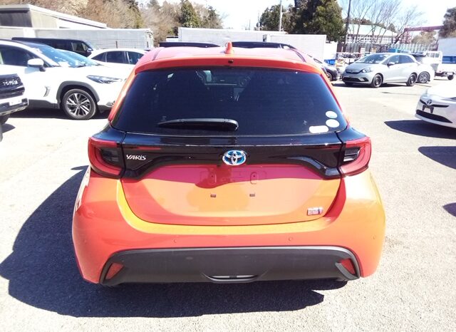 
								TOYOTA YARIS HYBRID G 2021 full									