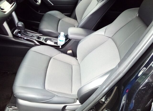 
								TOYOTA CROLLA CROSS Z full									