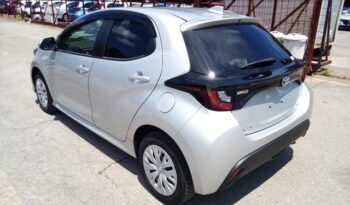 
									PA 1643 TOYOTA YARIS X HYBRID full								
