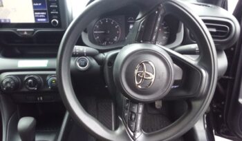 
									TOYOTA YARIS full								