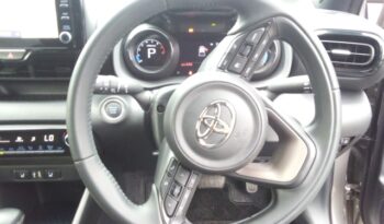 
									TOYOTA YARIS Z full								