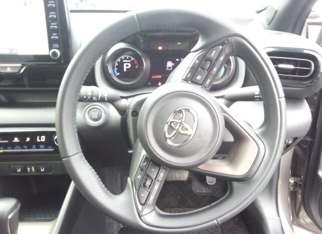 
								TOYOTA YARIS Z full									