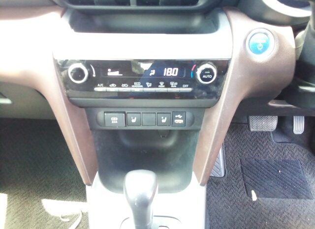 
								PA 1644 TOYOTA YARIS CROSS Z HYBRID full									