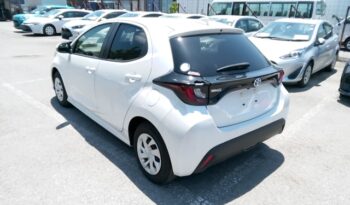 
									TOYOTA YARIS X HYBRID full								