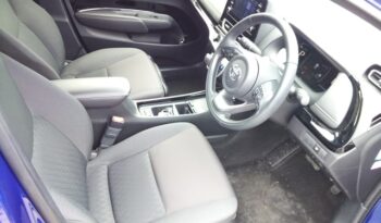 
									TOYOTA AQUA full								
