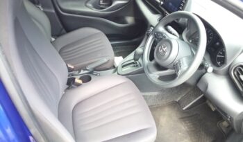 
									TOYOTA YARIS X full								