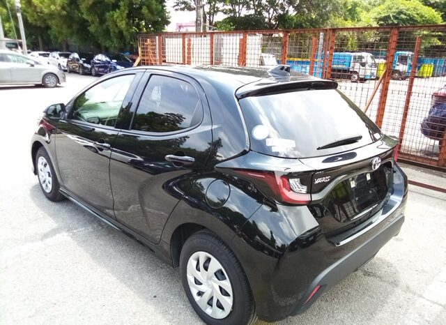 
								TOYOTA YARIS X full									