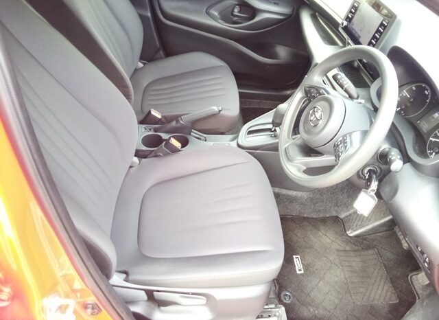 
								TOYOTA YARIS HYBRID X 2022 full									