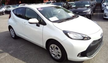 
									TOYOTA AQUA X 2022 full								