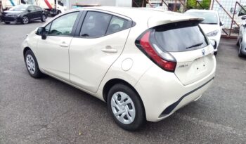 
									TOYOTA AQUA X 2022 full								
