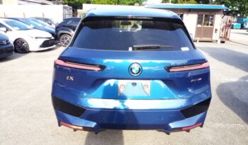 
									BMW iX xDRIVE 40 SPORT P 2022 full								
