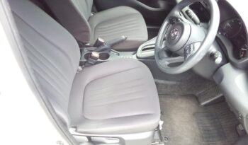 
									TOYOTA YARIS X HYBRID 2022 full								