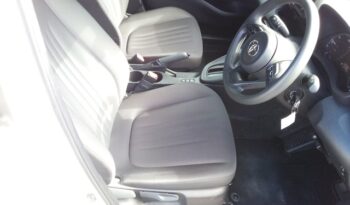 
									Toyota Yaris HYBRID X 2022 full								