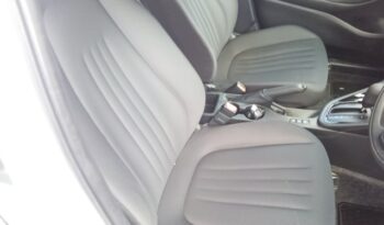 
									Toyota Yaris HYBRID G 2023 full								