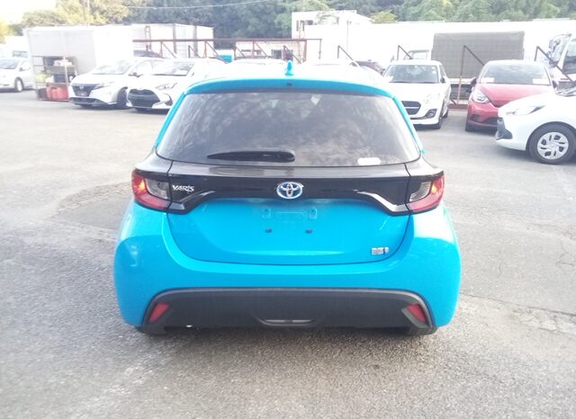 
								Toyota Yaris HYBRID X 2022 full									