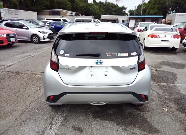 
								Toyota Aqua G 2022 full									