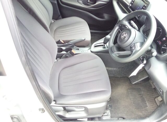 
								TOYOTA YARIS X HYBRID 2022 full									