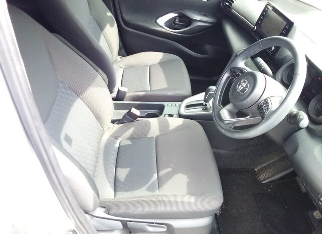 
								TOYOTA YARIS CROSS G HYBRID 2023 full									