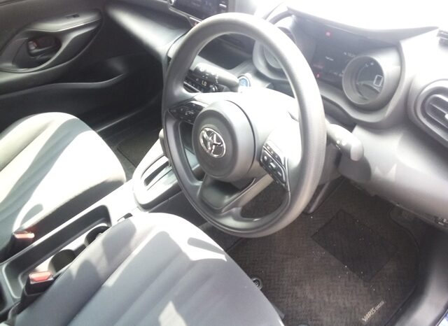 
								TOYOTA YARIS CROSS X HYBRID 2022 full									