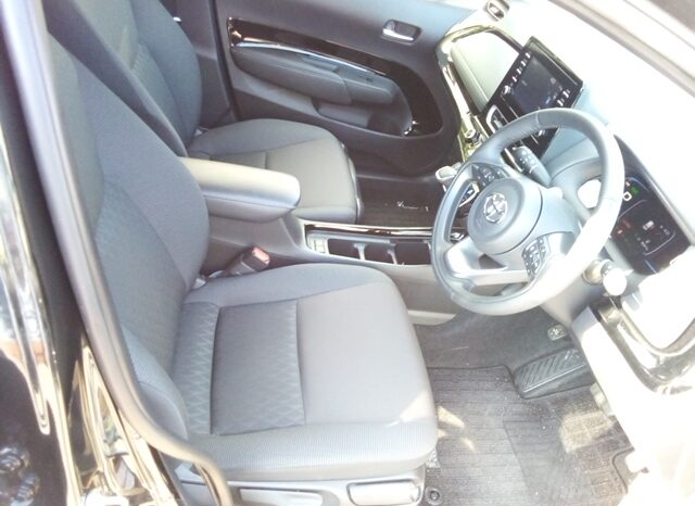 
								TOYOTA AQUA G 2022 full									