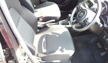 
									Suzuki Swift HYBRID RS 2023 full								