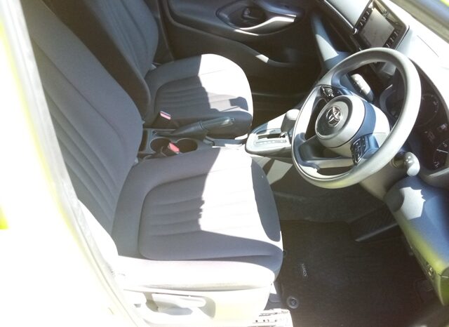 
								TOYOTA YARIS X HYBRID 2022 full									