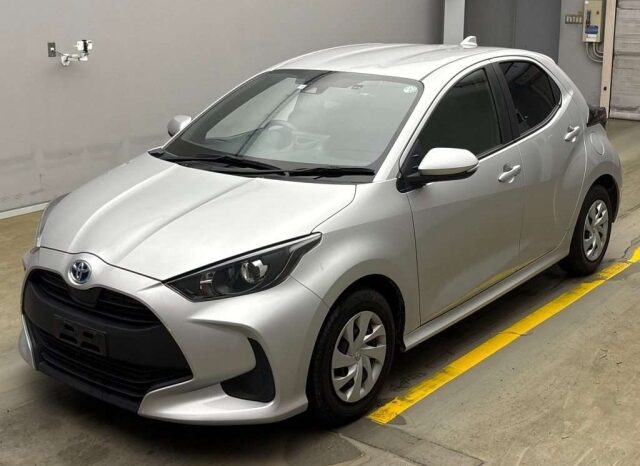 
								TOYOTA YARIS X HYBRID 2022 full									