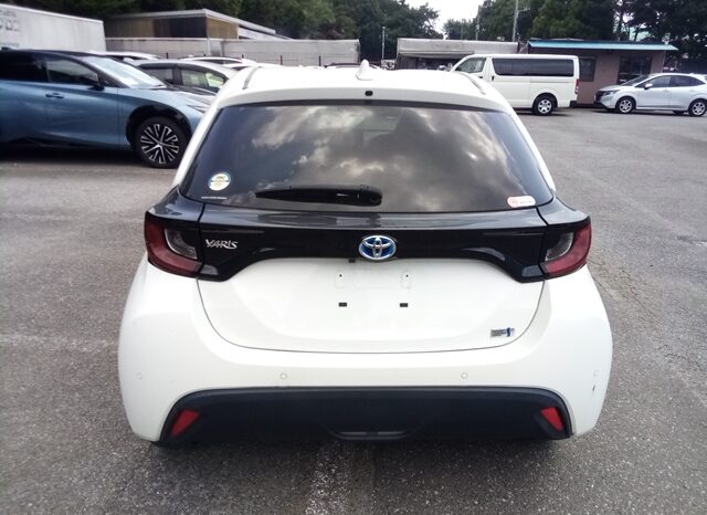 
								Toyota Yaris HYBRID X 2022 full									
