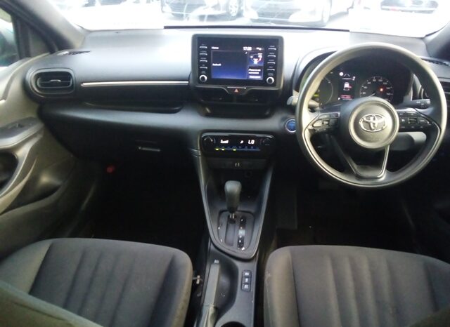 
								Toyota Yaris HYBRID X 2022 full									