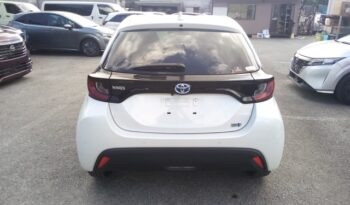 
									Toyota Yaris HYBRID G 2023 full								