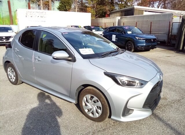 
								Toyota Yaris HYBRID X 2022 full									