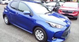 Toyota Yaris HYBRID  2021