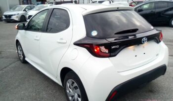 
									Toyota Yaris HYBRID X 2022 full								
