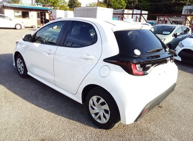 
								Toyota Yaris HYBRID X 2023 full									