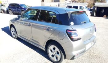 
									Suzuki Swift HV MX 2024 full								