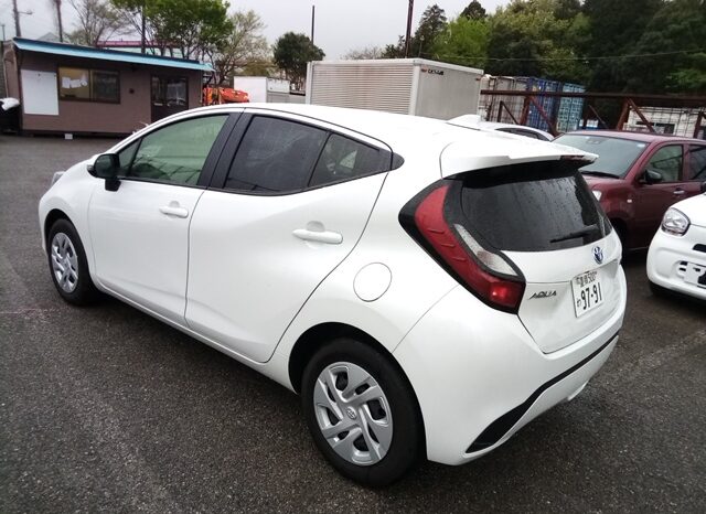 
								Toyota Aqua X 2024 full									