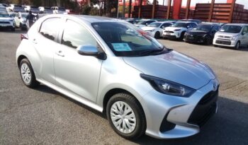 
									Toyota Yaris HYBRID X 2022 full								