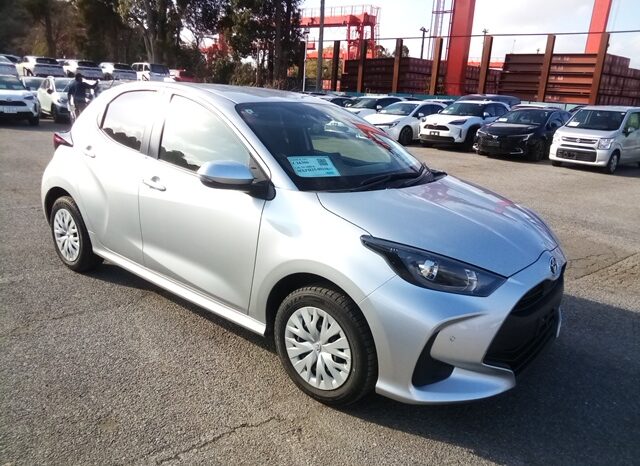 
								Toyota Yaris HYBRID X 2022 full									