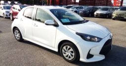 Toyota Yaris HYBRID X 2023