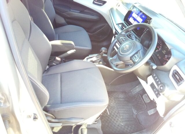 
								Suzuki Swift HV MX 2024 full									